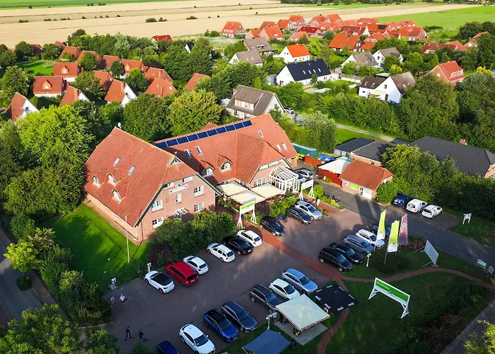 بيت للعطل Opi Huck Stroot 24 *