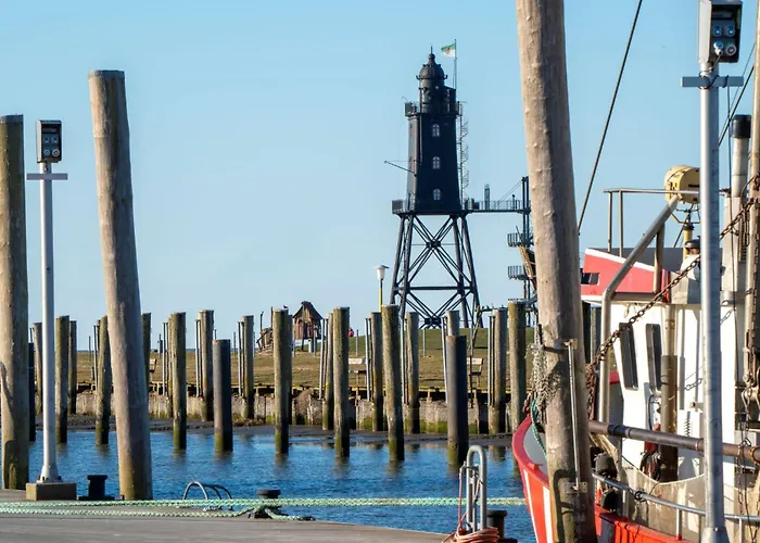 بيت للعطل Opi Huck Stroot 24 *