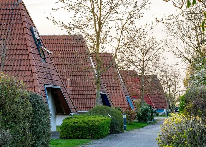 Opi Huck Stroot 24 * دورم نيوفيلد